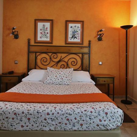 Posada Del Camino Real Torrelaguna Εξωτερικό φωτογραφία